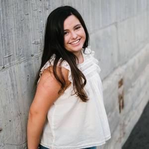 Meet your Posher, Evie